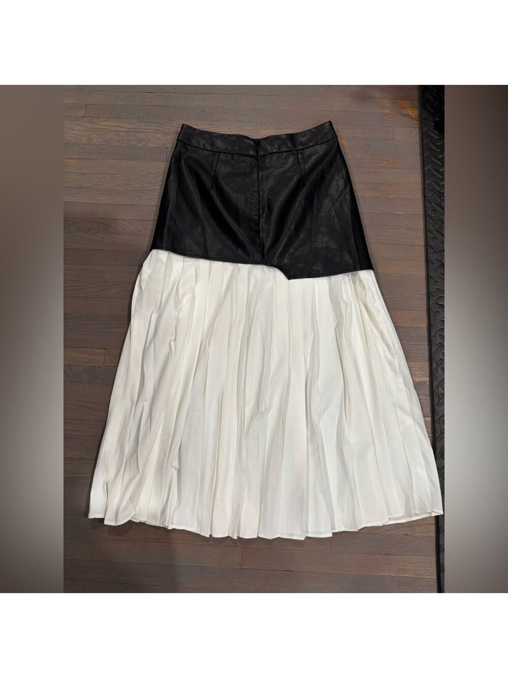 467. Commense Asymmetric Patchwork Faux Leather Chiffon Pleated Maxi Skirt M - Picture 5 of 10